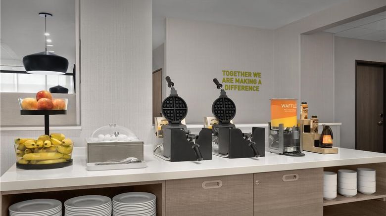 <b>Home2 Suites Rohnert Park Restaurant</b>. Images powered by <a href="https://iceportal.shijigroup.com/" title="IcePortal" target="_blank">IcePortal</a>.