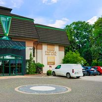 Papuga Park Hotel