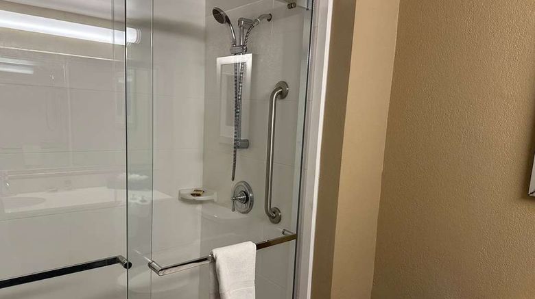 <b>Wingate by Wyndham Harrisburg Room</b>. Images powered by <a href="https://iceportal.shijigroup.com/" title="IcePortal" target="_blank">IcePortal</a>.