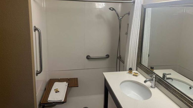 <b>Wingate by Wyndham Harrisburg Room</b>. Images powered by <a href="https://iceportal.shijigroup.com/" title="IcePortal" target="_blank">IcePortal</a>.