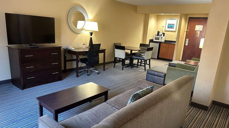<b>Wingate by Wyndham Harrisburg Room</b>. Images powered by <a href="https://iceportal.shijigroup.com/" title="IcePortal" target="_blank">IcePortal</a>.