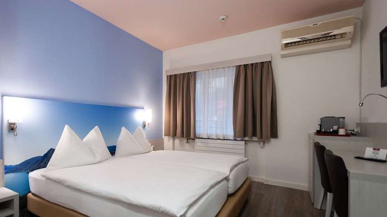 <b>Hotel Acquarello Room</b>. Images powered by <a href="https://iceportal.shijigroup.com/" title="IcePortal" target="_blank">IcePortal</a>.