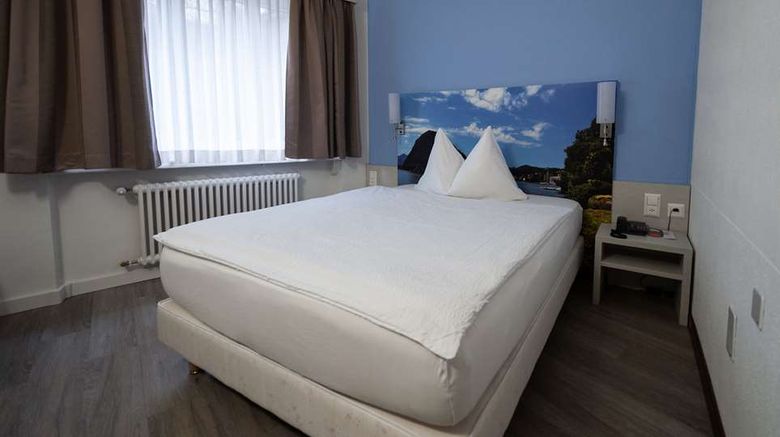 <b>Hotel Acquarello Room</b>. Images powered by <a href="https://iceportal.shijigroup.com/" title="IcePortal" target="_blank">IcePortal</a>.