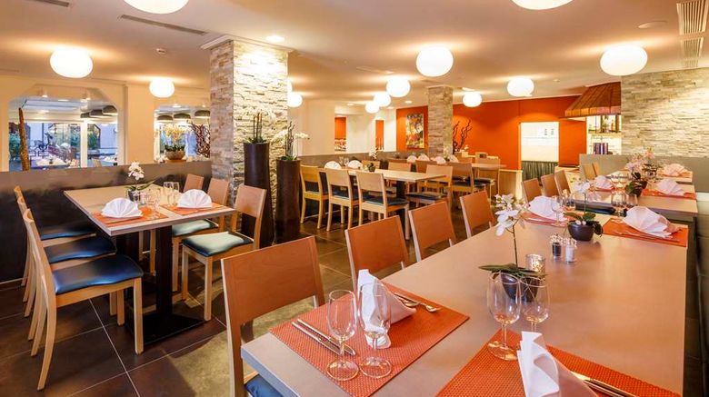 <b>Congress Swiss Q Hotel Olten Restaurant</b>. Images powered by <a href="https://iceportal.shijigroup.com/" title="IcePortal" target="_blank">IcePortal</a>.