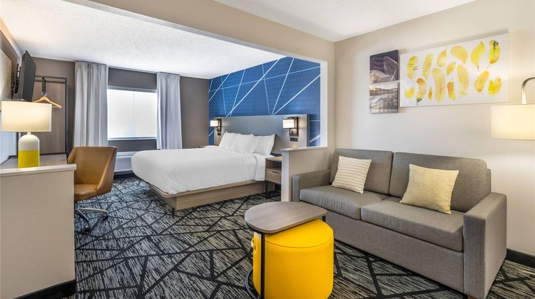 Comfort Inn Davenport East - Bettendorf Suite