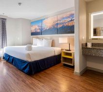 Days Inn by Wyndham Thornton Room