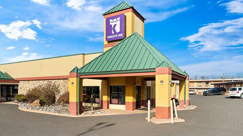 <b>Knights Inn Montgomeryville Exterior</b>. Images powered by <a href="https://iceportal.shijigroup.com/" title="IcePortal" target="_blank">IcePortal</a>.