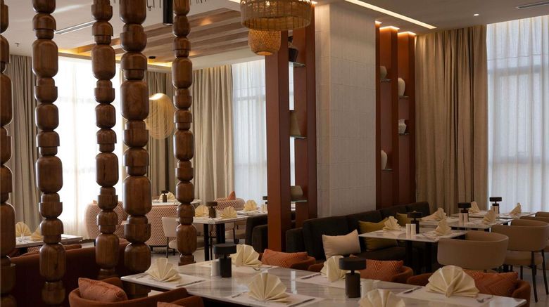 <b>Mercure Hotel Khamis Mushayt Restaurant</b>. Images powered by <a href="https://iceportal.shijigroup.com/" title="IcePortal" target="_blank">IcePortal</a>.