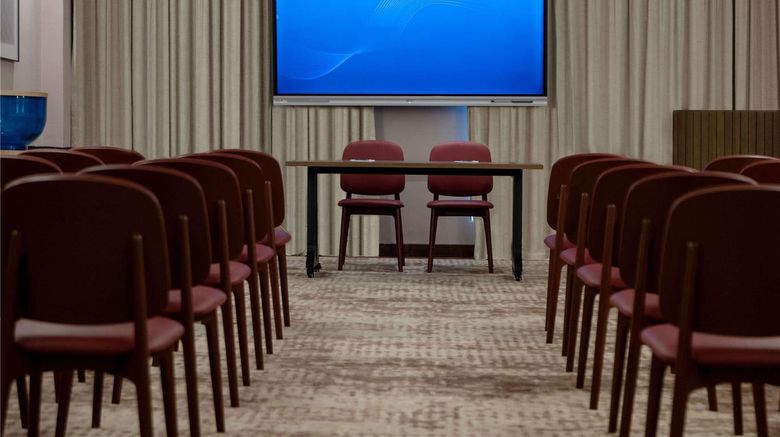 <b>Mercure Hotel Khamis Mushayt Meeting</b>. Images powered by <a href="https://iceportal.shijigroup.com/" title="IcePortal" target="_blank">IcePortal</a>.