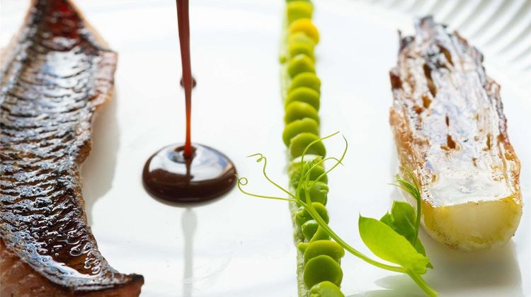 Hotel De L' Abbaye Le Tronchet Restaurant