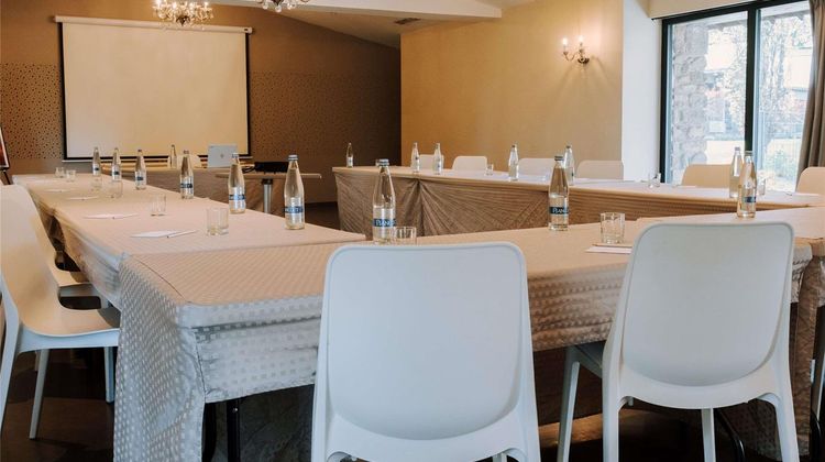 Hotel De L' Abbaye Le Tronchet Meeting