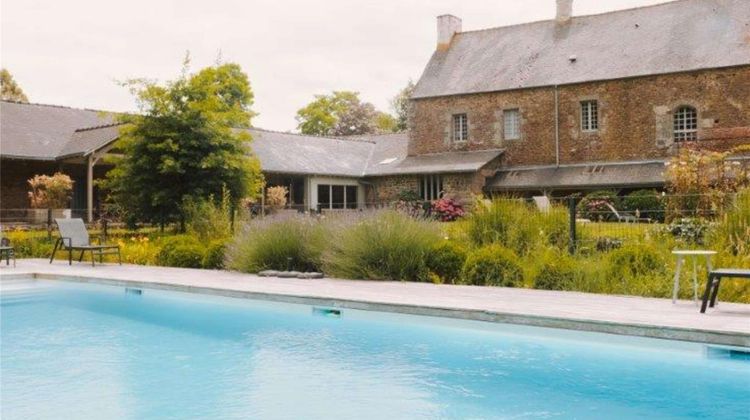 Hotel De L' Abbaye Le Tronchet Pool