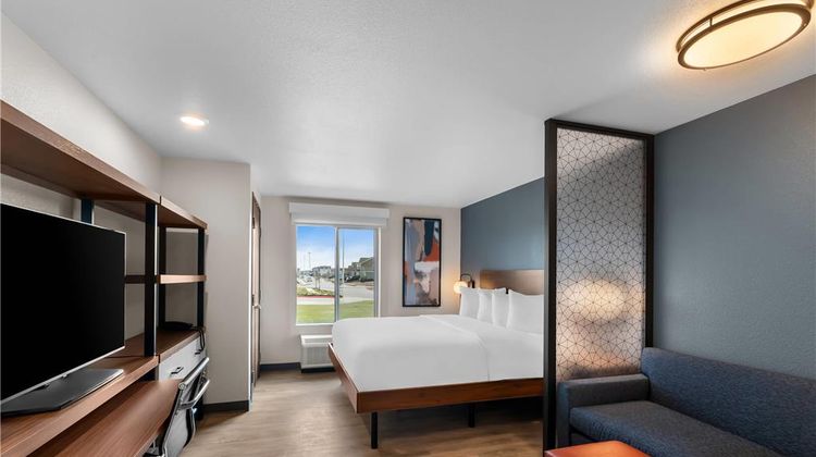 Everhome Suites, Bastrop Room
