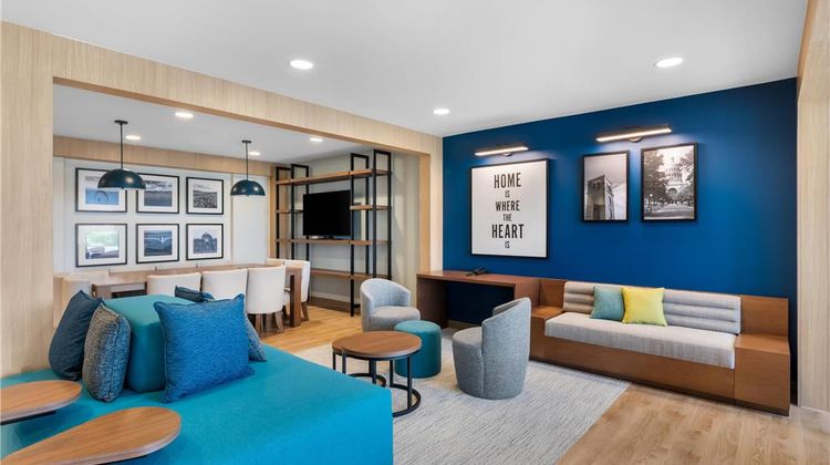 Everhome Suites, Bastrop Lobby