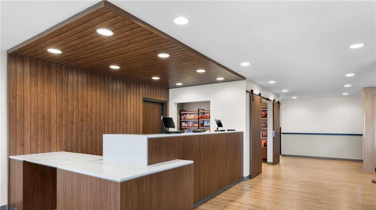 Everhome Suites, Bastrop Lobby