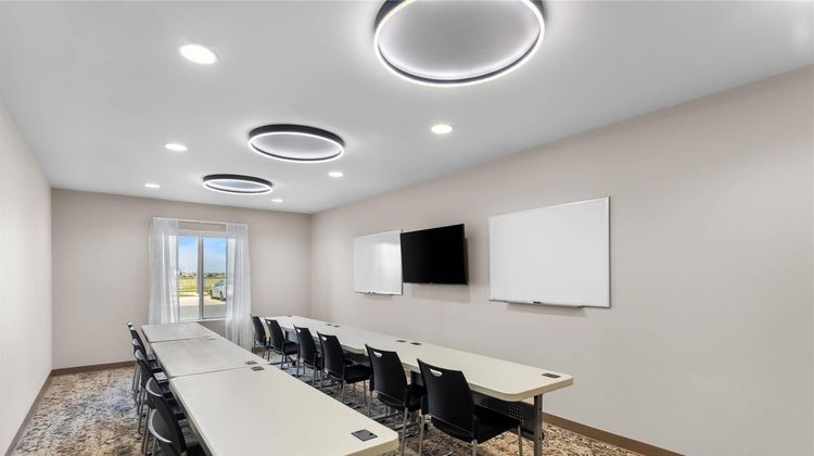 Everhome Suites, Bastrop Meeting
