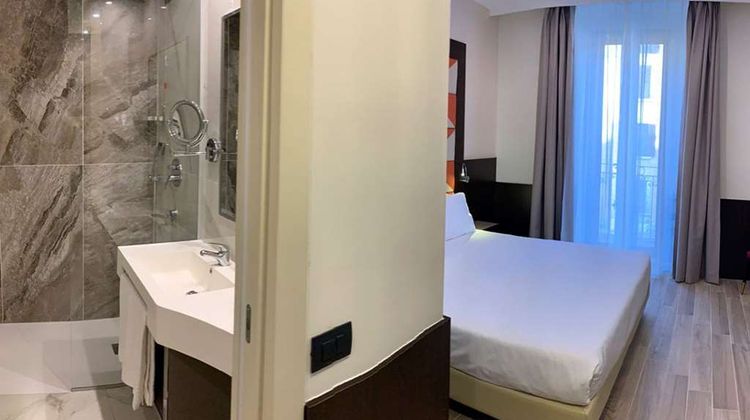 IH Hotels Milano Bocconi Room