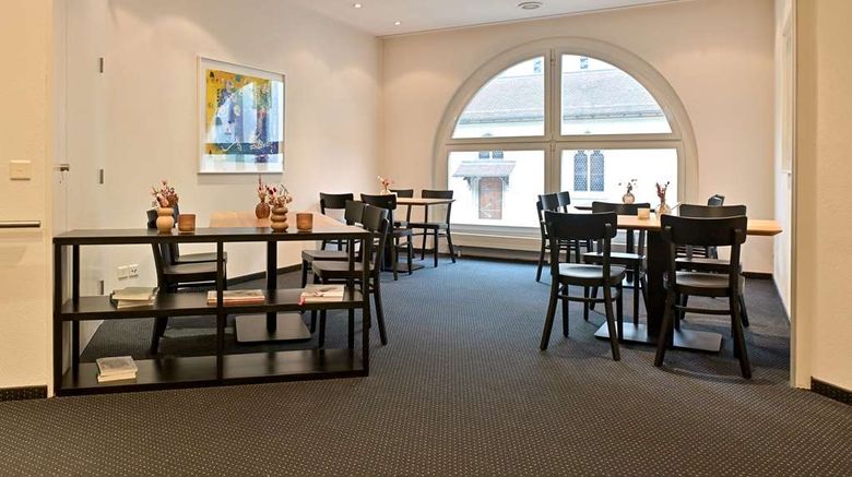 <b>Zofingen Swiss Quality Hotel Restaurant</b>. Images powered by <a href="https://iceportal.shijigroup.com/" title="IcePortal" target="_blank">IcePortal</a>.