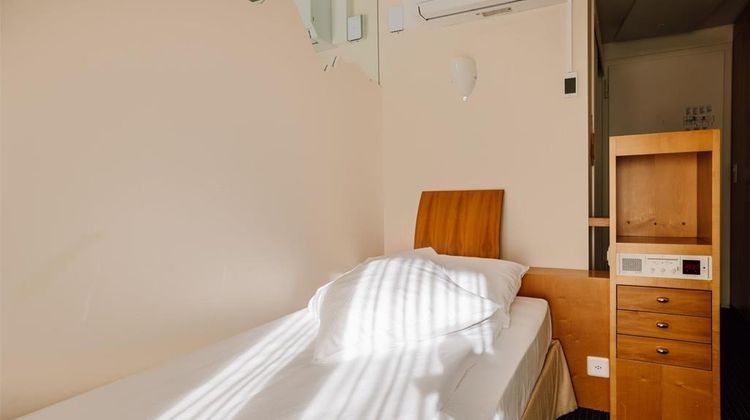 Stella Hotel Room