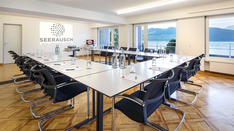 <b>Seerausch Swiss Quality Hotel Meeting</b>. Images powered by <a href="https://iceportal.shijigroup.com/" title="IcePortal" target="_blank">IcePortal</a>.