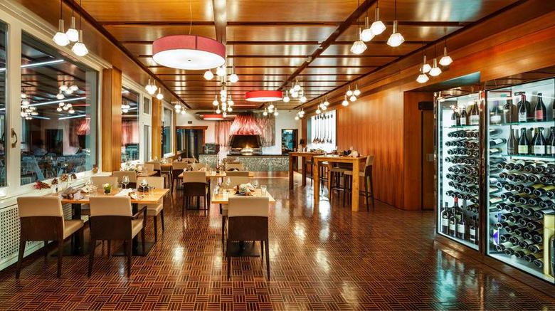 <b>Seerausch Swiss Quality Hotel Restaurant</b>. Images powered by <a href="https://iceportal.shijigroup.com/" title="IcePortal" target="_blank">IcePortal</a>.