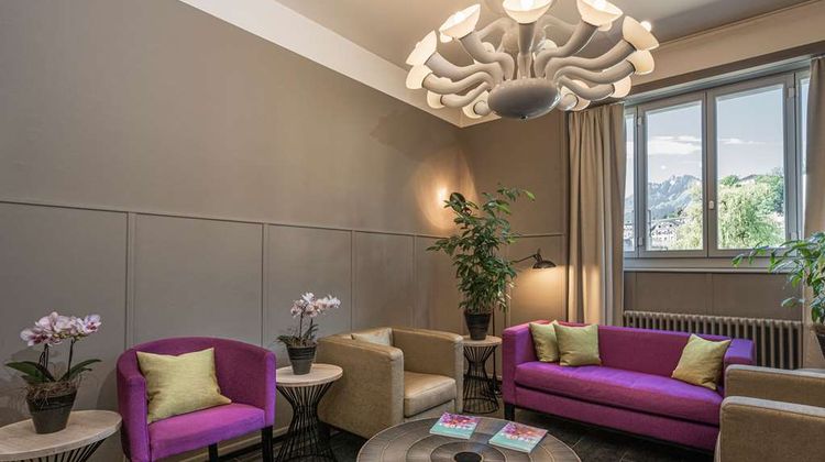 The Tourist Hotel Luzern Lobby
