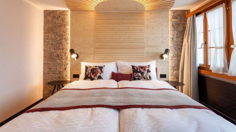 <b>Hotel Sonne Room</b>. Images powered by <a href="https://iceportal.shijigroup.com/" title="IcePortal" target="_blank">IcePortal</a>.