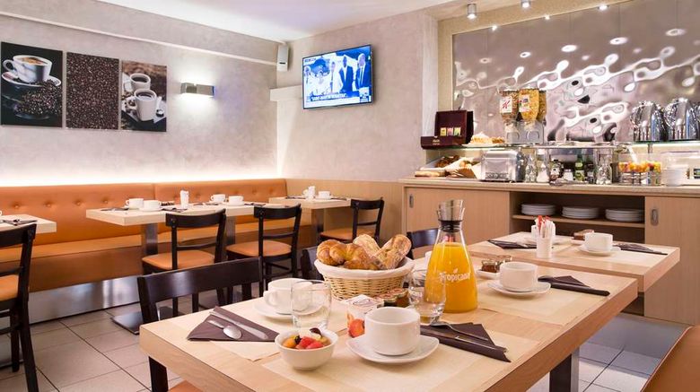 <b>Europe Hotel Restaurant</b>. Images powered by <a href="https://iceportal.shijigroup.com/" title="IcePortal" target="_blank">IcePortal</a>.