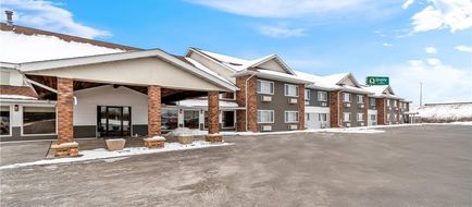 Quality Inn Exterior
