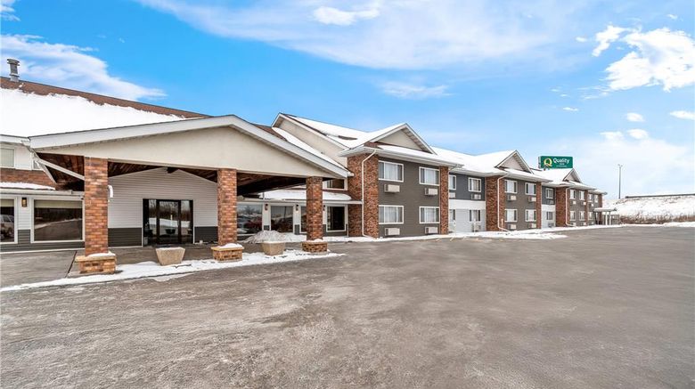 <b>Quality Inn Exterior</b>. Images powered by <a href="https://iceportal.shijigroup.com/" title="IcePortal" target="_blank">IcePortal</a>.