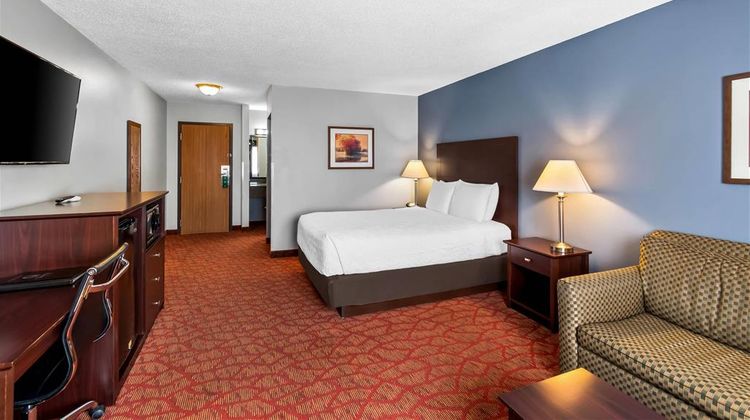 Quality Inn Room