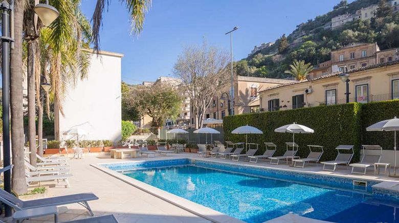<b>Modica Inn Centro, BW Premier Collection Pool</b>. Images powered by <a href="https://iceportal.shijigroup.com/" title="IcePortal" target="_blank">IcePortal</a>.