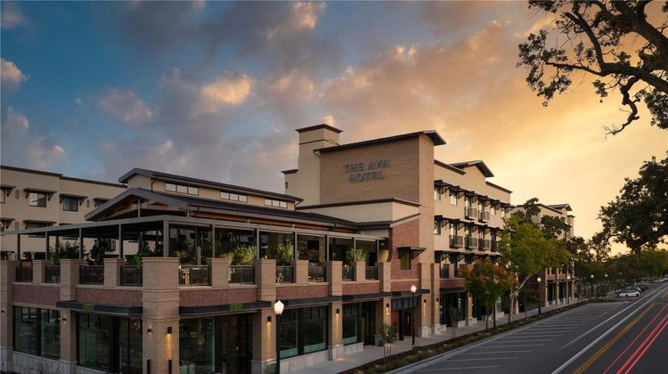 The Ava Hotel Paso Robles Exterior