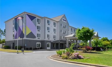 Spark by Hilton Homewood Birmingham