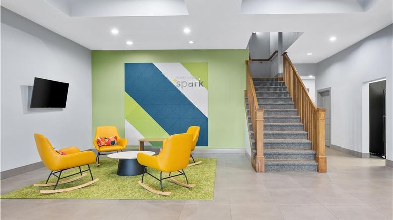 <b>Spark by Hilton Homewood Birmingham Lobby</b>. Images powered by <a href="https://iceportal.shijigroup.com/" title="IcePortal" target="_blank">IcePortal</a>.