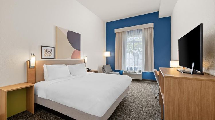 Spark by Hilton Homewood Birmingham Room