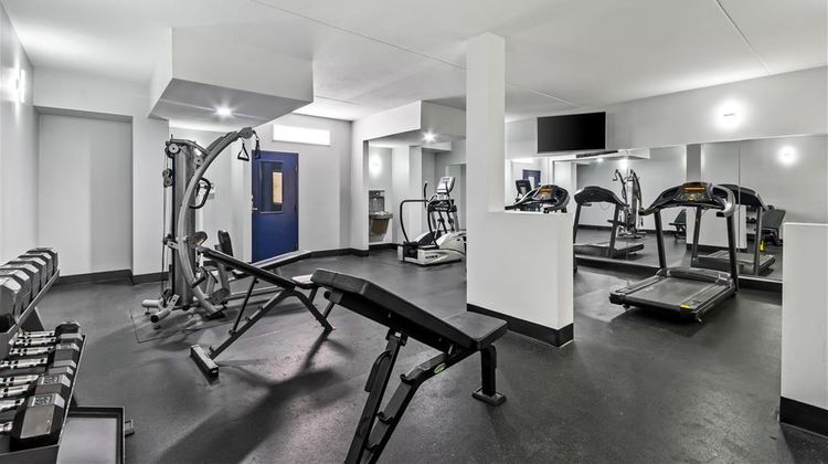 Spark by Hilton Lexington Hamburg Health