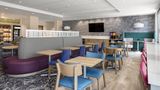 <b>Home2 Suites by Hilton Dry Ridge Lobby</b>. Images powered by <a href="https://iceportal.shijigroup.com/" title="IcePortal" target="_blank">IcePortal</a>.