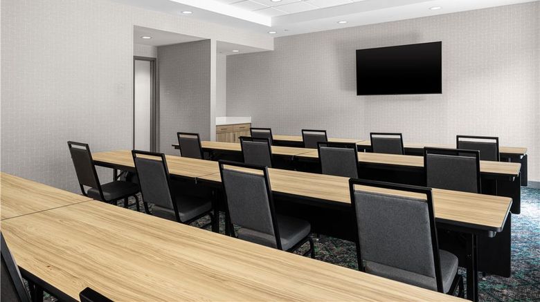 <b>Home2 Suites by Hilton Dry Ridge Meeting</b>. Images powered by <a href="https://iceportal.shijigroup.com/" title="IcePortal" target="_blank">IcePortal</a>.
