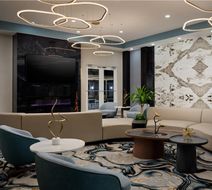 DoubleTree by Hilton Brunswick Lobby