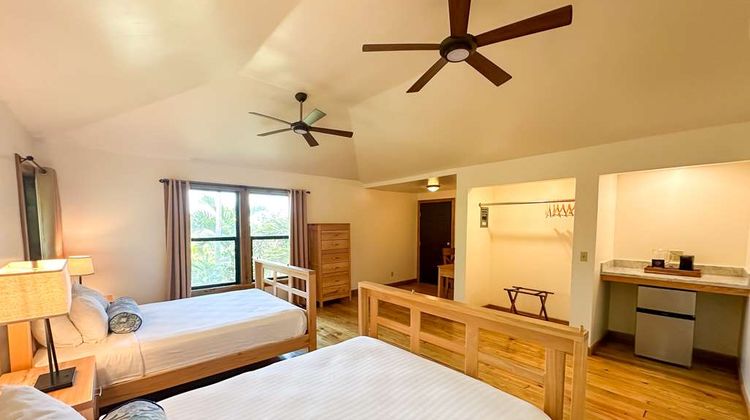 Anthony's Key Resort Room