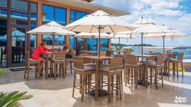 <b>Anthony's Key Resort Lobby</b>. Images powered by <a href="https://iceportal.shijigroup.com/" title="IcePortal" target="_blank">IcePortal</a>.