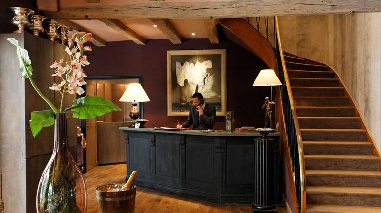 <b>Cazaudehore Forestiere Hotel Lobby</b>. Images powered by <a href="https://iceportal.shijigroup.com/" title="IcePortal" target="_blank">IcePortal</a>.