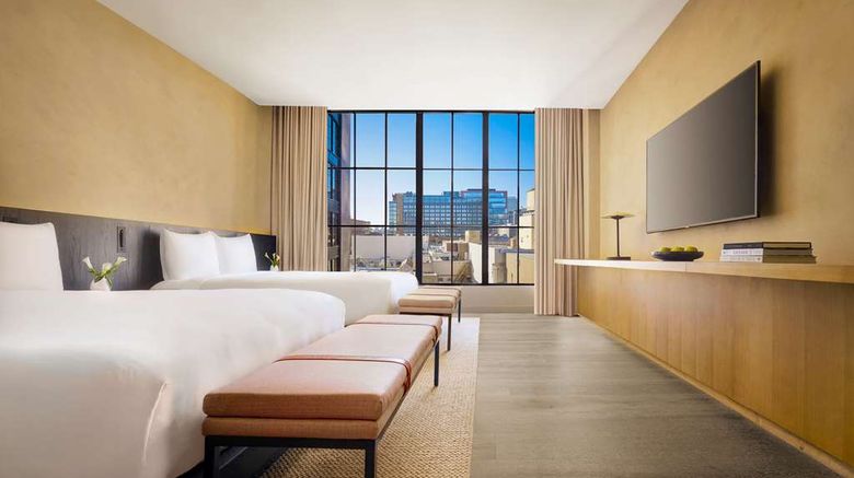 <b>Nobu Hotel Chicago Room</b>. Images powered by <a href="https://iceportal.shijigroup.com/" title="IcePortal" target="_blank">IcePortal</a>.