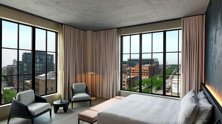 <b>Nobu Hotel Chicago Suite</b>. Images powered by <a href="https://iceportal.shijigroup.com/" title="IcePortal" target="_blank">IcePortal</a>.