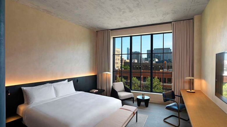 <b>Nobu Hotel Chicago Room</b>. Images powered by <a href="https://iceportal.shijigroup.com/" title="IcePortal" target="_blank">IcePortal</a>.