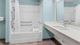 WoodSpring Suites Tucson Medical Center Room