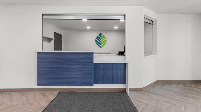 <b>WoodSpring Suites Tucson Medical Center Lobby</b>. Images powered by <a href="https://iceportal.shijigroup.com/" title="IcePortal" target="_blank">IcePortal</a>.
