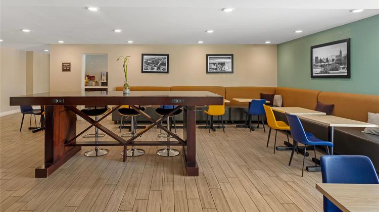 Comfort Inn & Suites Pottstown Restaurant