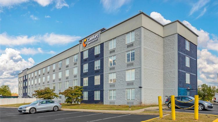 Comfort Inn & Suites Pottstown Exterior
